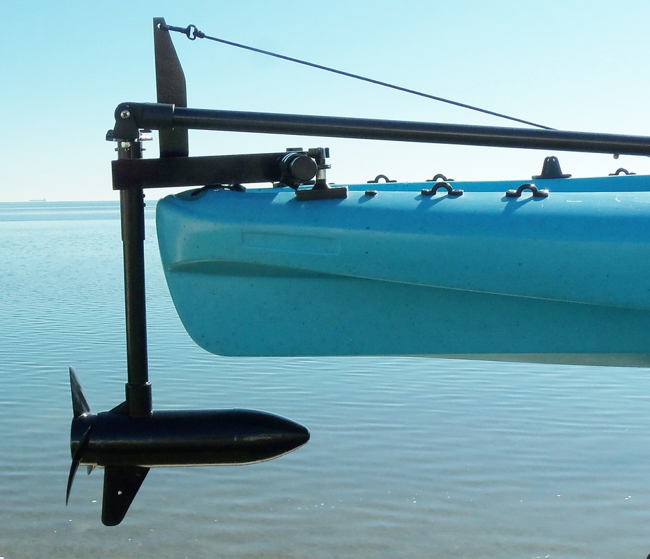 Kayak Transom Motors for Kayaks with Rudder